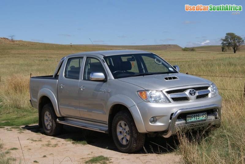 Used toyota hilux double cab for sale in south africa